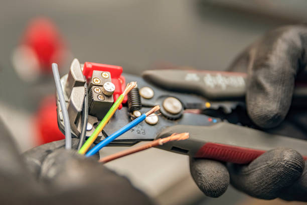 Best Licensed Electrician  in Gilbert, MN